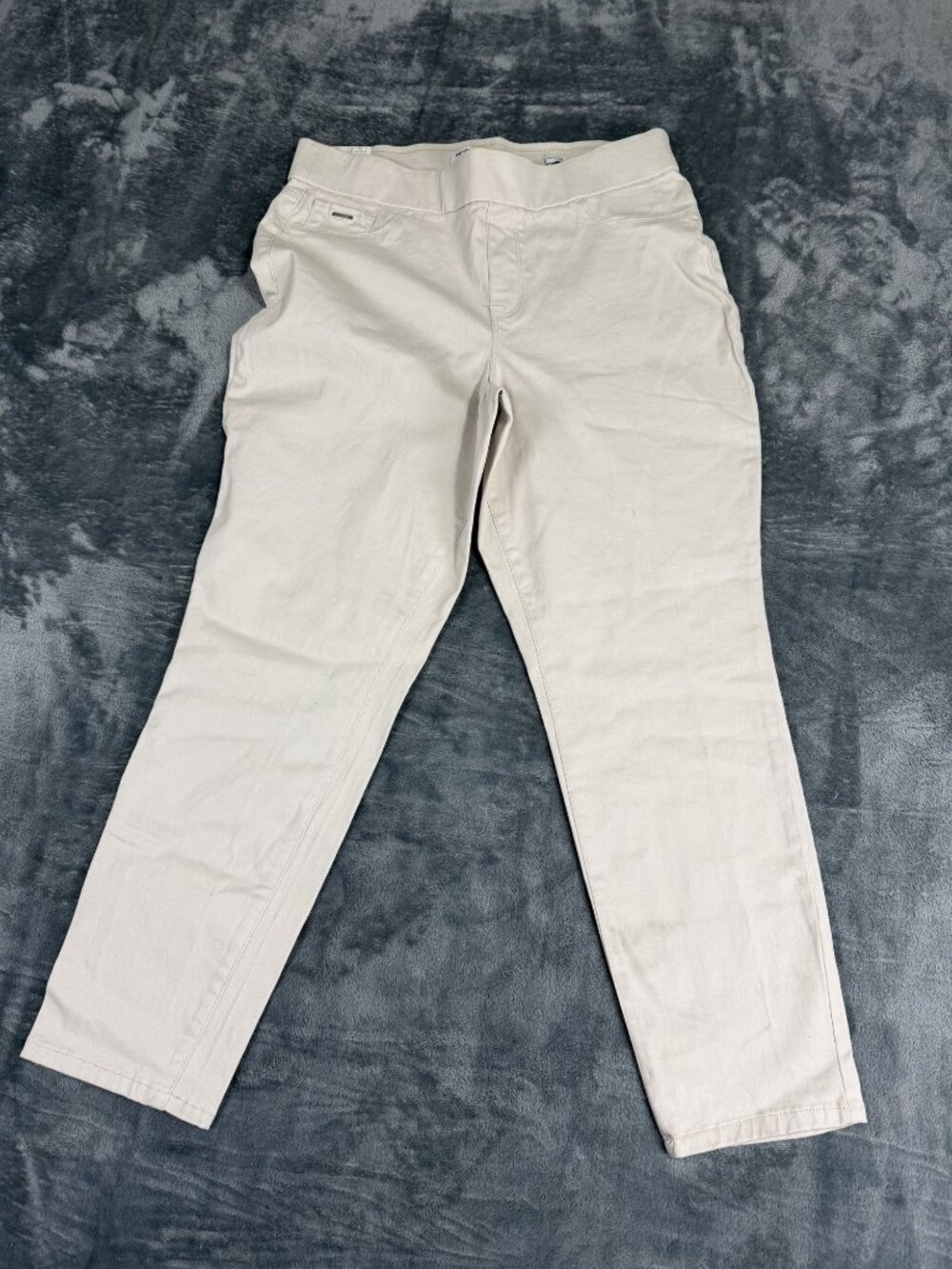 Nine West Heidi Womens Pull-On Crop Pants Beige 12 NWT flaw